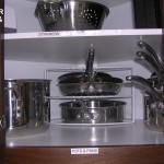 Organize the kitchen pots & pans